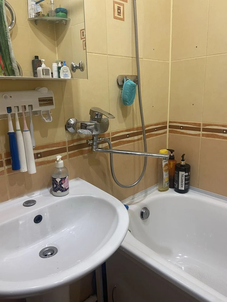 Three-bedroom apartment in the Heroiv 93 Brigade 22 area