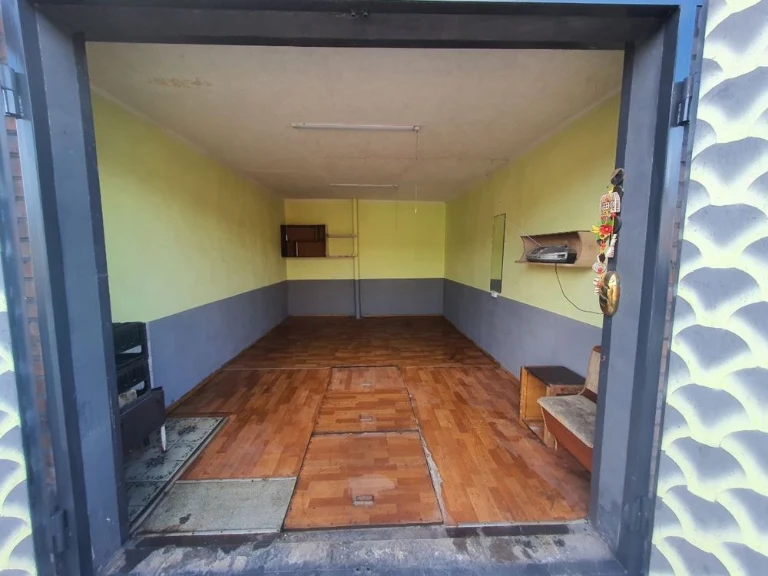 For Sale: Garage, near Moidik, Gonty