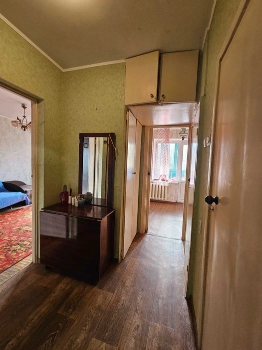 Spacious 1-room apartment for sale, Desnyanskyi district, Mykol st.