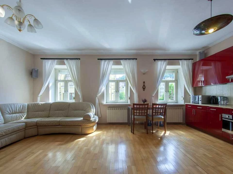 Apartment. Vozdvizhenska st. Kyiv