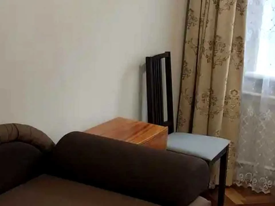 Apartment. Address: Vydradnyi Prospect.