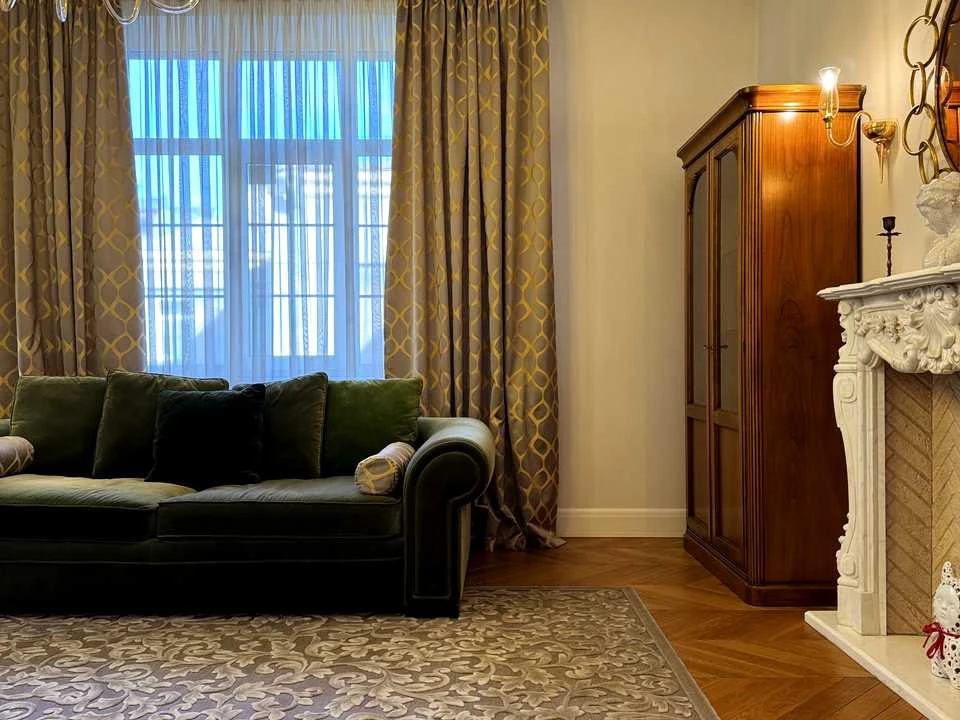 Квартира. Киев, Шолковая улица