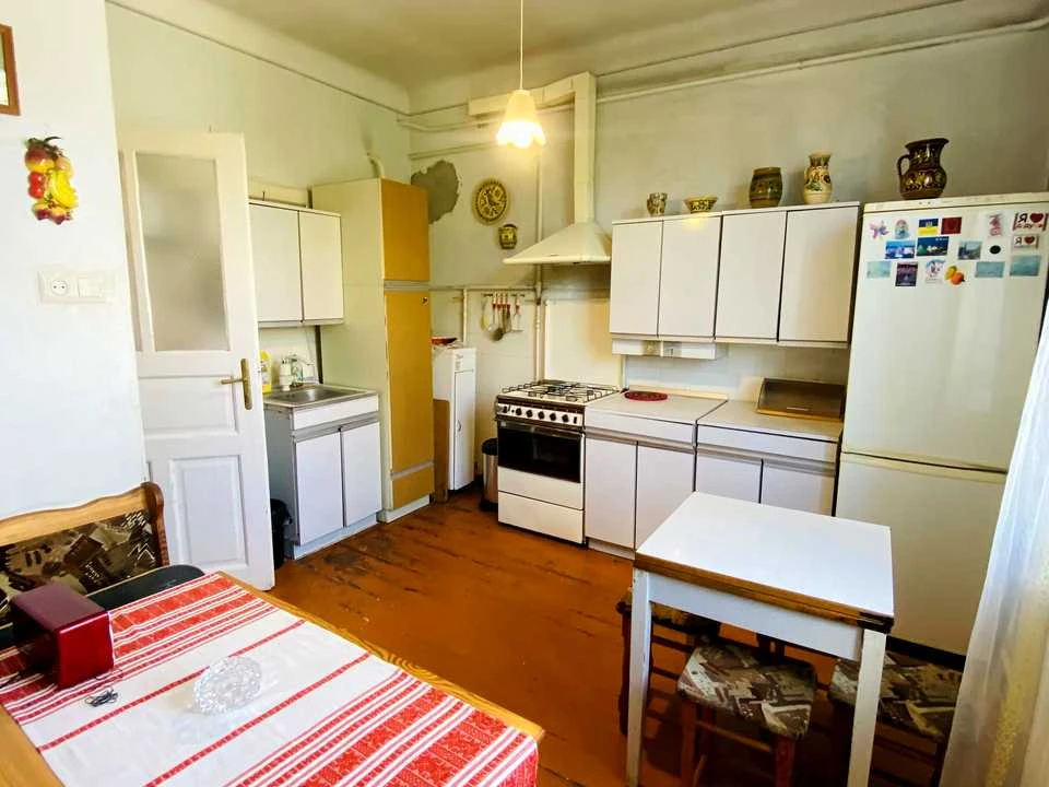 Apartment. Akademika Rudnysko Street, Lviv