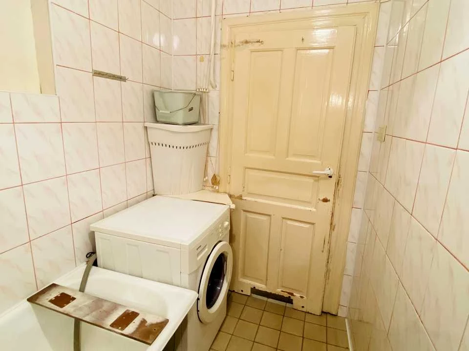Apartment. Akademika Rudnysko Street, Lviv