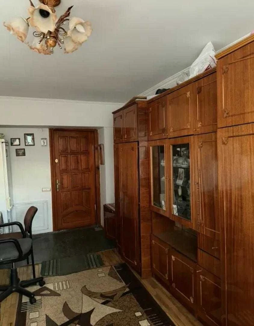 Compact apartment for sale in a former dormitory