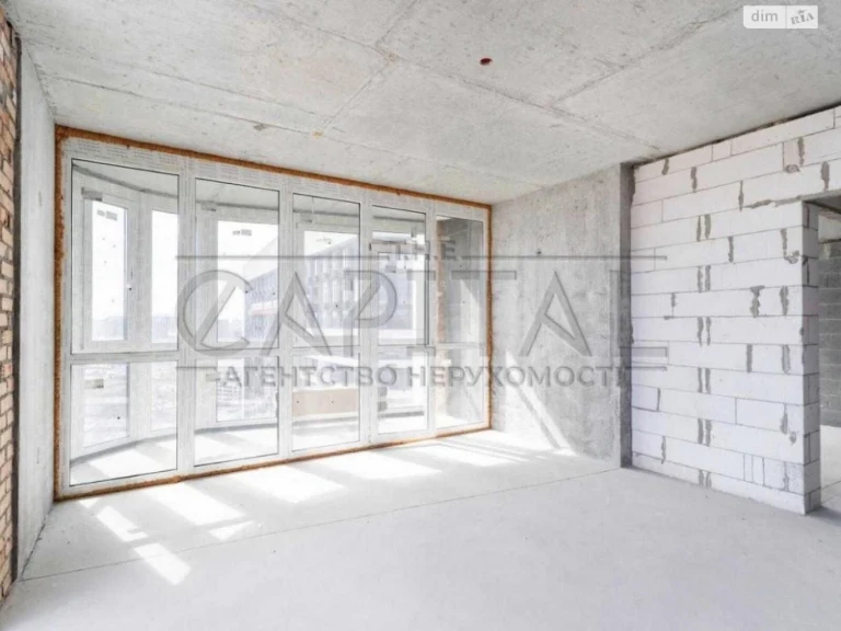 Apartment for Sale: Darnytskyi