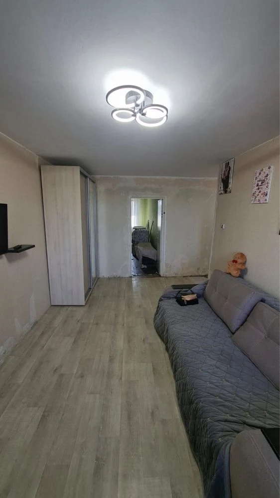 Sale of a 3-room apartment on Slobodzhansky Street