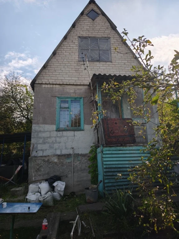 дача в селищі Ясний, приватизована земля