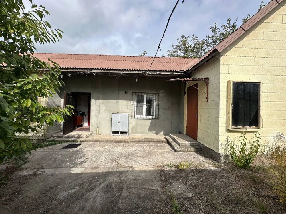 For Sale: House/Cottage in S. Alexandrovka / Near the Samara Bay