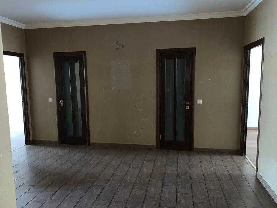 140 m² apartment with renovation on Poltava, 10! Center! Boulevard