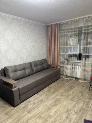 For Sale: 1-bedroom apartment near the Zandyska metro, Plekhanivska 119
