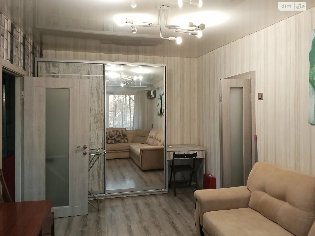 Apartment for Sale - 1st Microdistrict