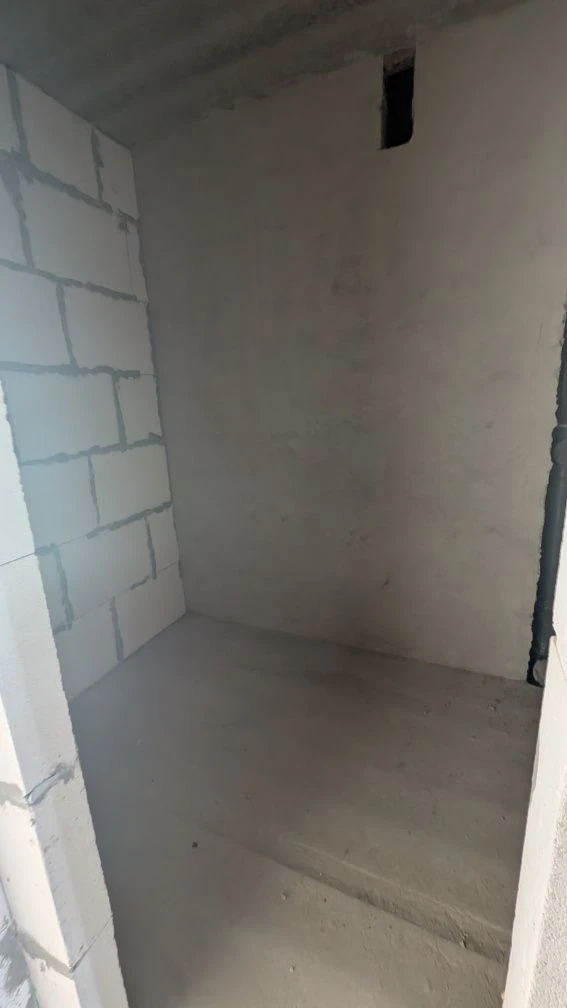 ПРОДАЖ 3 кім квартири КОМФОРТ класу,газ! готова до ремонту!