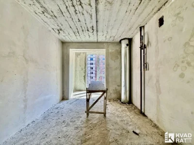 Great Deal: One-Bedroom Apartment in the City Center!