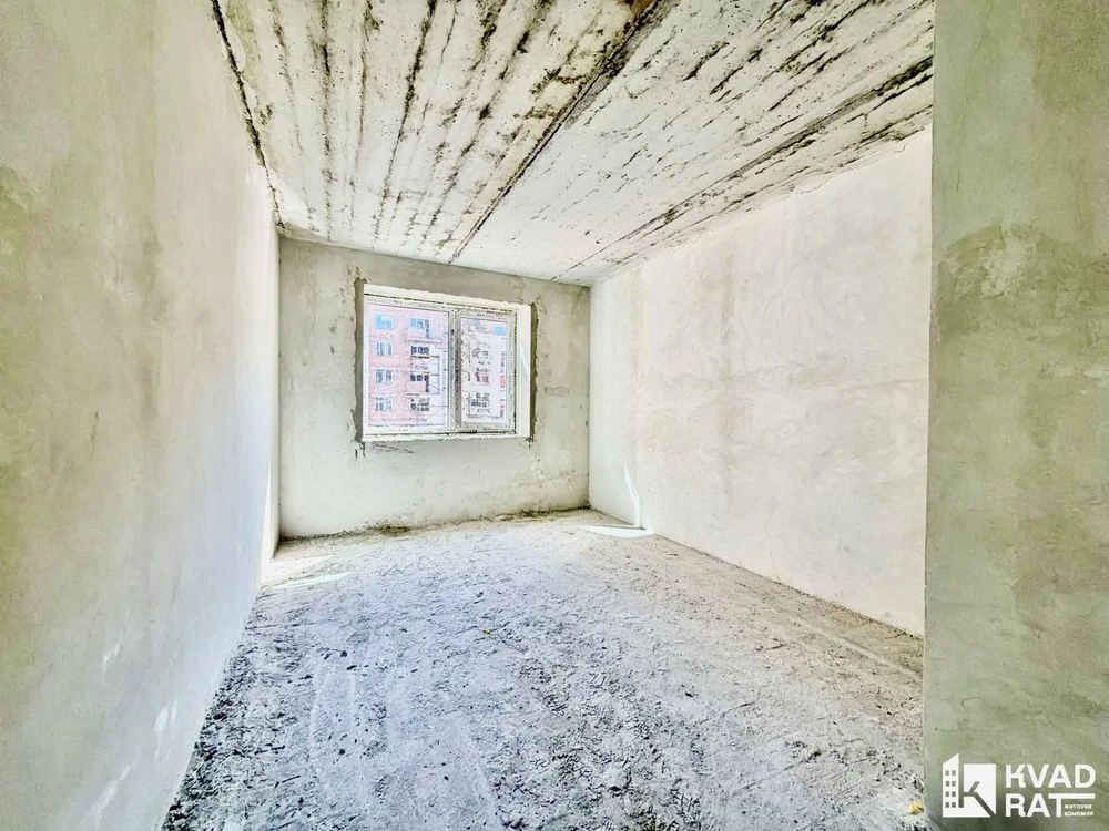 Great Deal: One-Bedroom Apartment in the City Center!