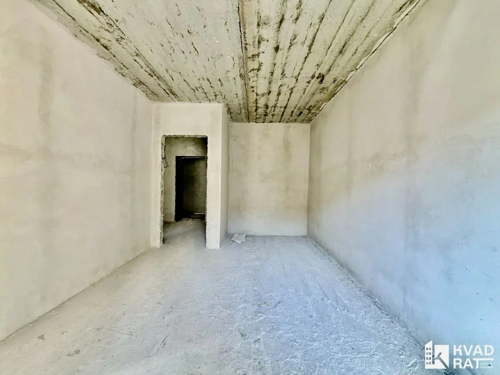 Great Deal: One-Bedroom Apartment in the City Center!
