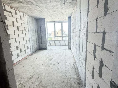Apartment. Zhitomyr, Meydants'ki Voroata sq.