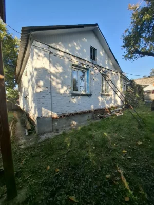продаж будинок р-н Масани