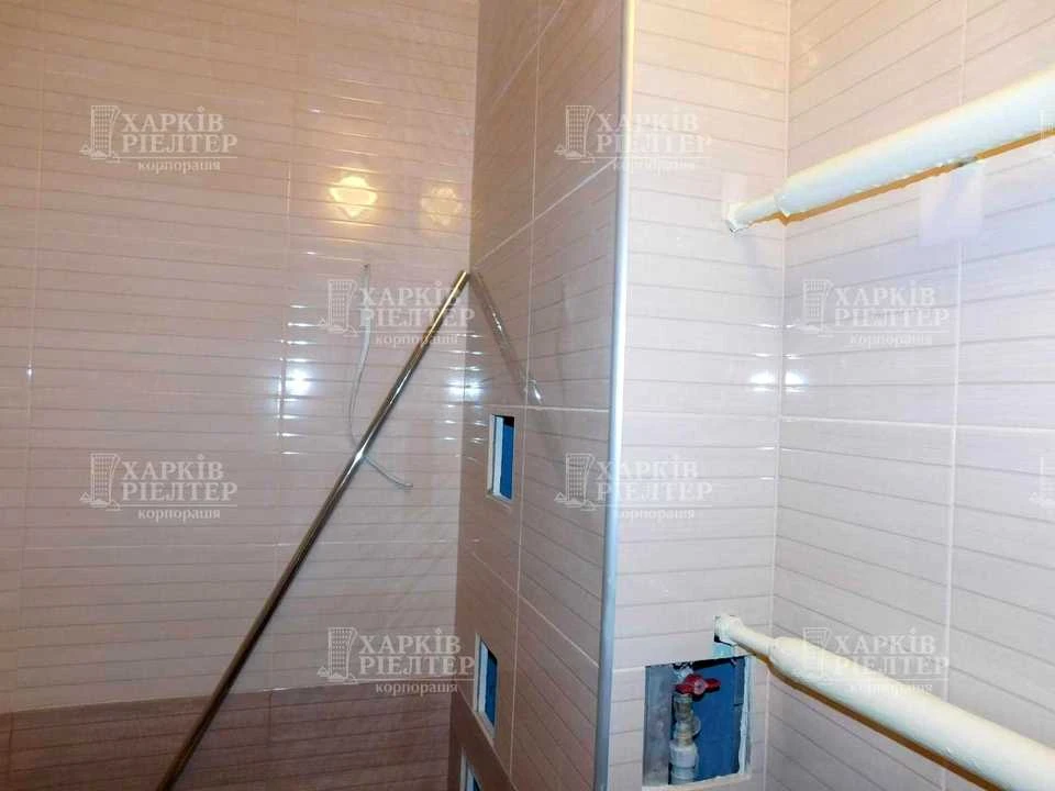 Apartment. Kharkiv, Metrobudivnykiv Street