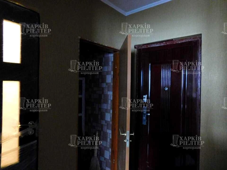 Apartment. Kharkiv, Metrobudivnykiv Street