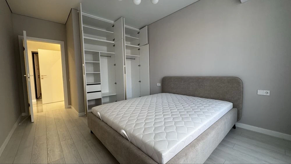 Spacious Apartment with Renovation - Atmosfera Residence