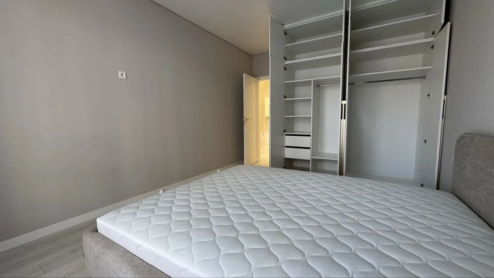 Spacious Apartment with Renovation - Atmosfera Residence