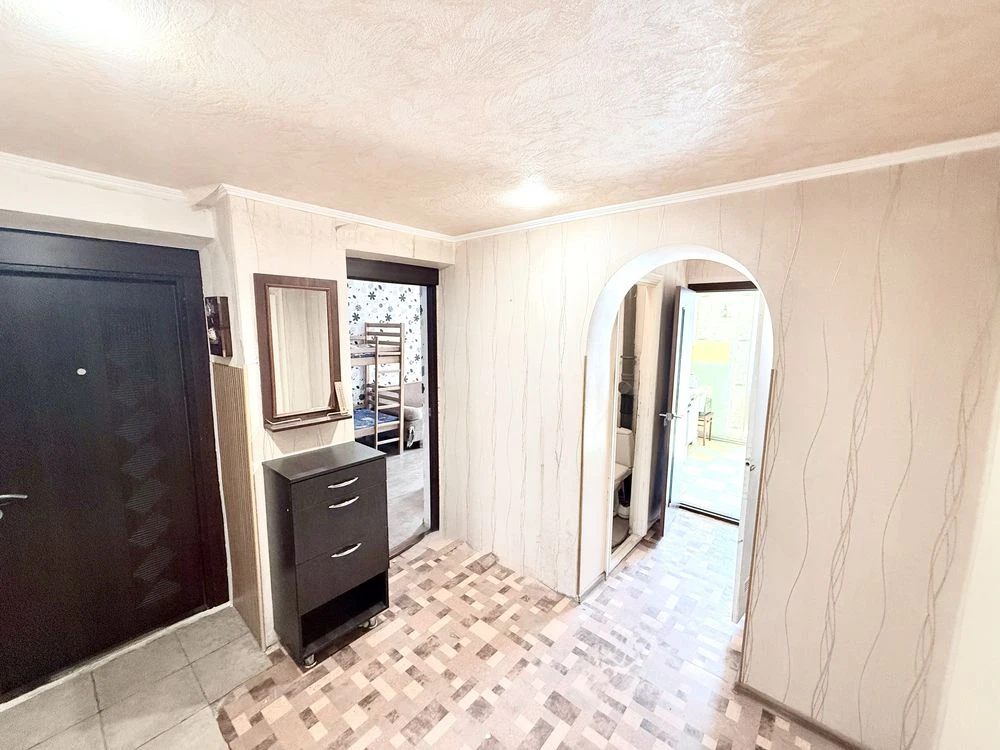 For sale, two-room apartment of improved layout.