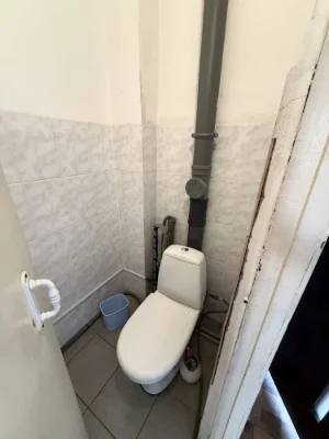 For sale, two-room apartment of improved layout.