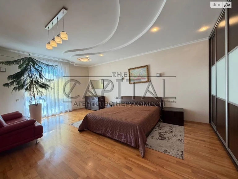 Long-Term Rental Apartment, Pecersky District