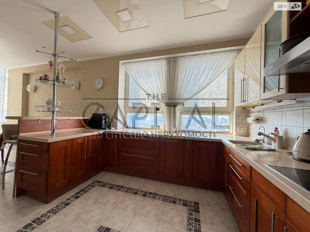 Long-Term Rental Apartment, Pecersky District
