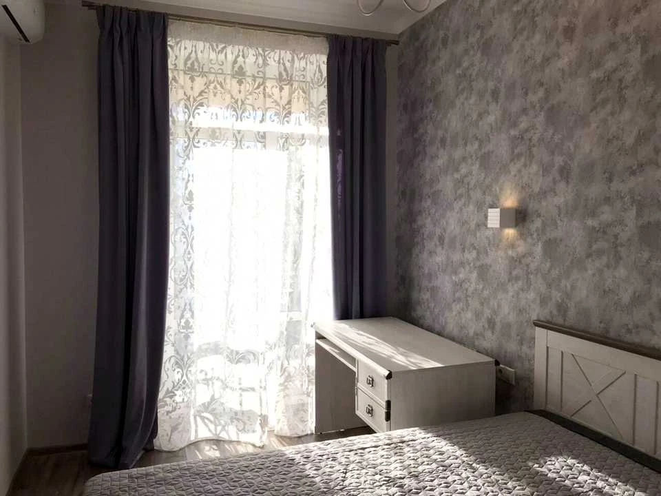 Квартира. Пирогова, 2, Киев