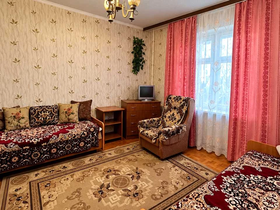 Apartment. Miropilska Street, Kyiv
