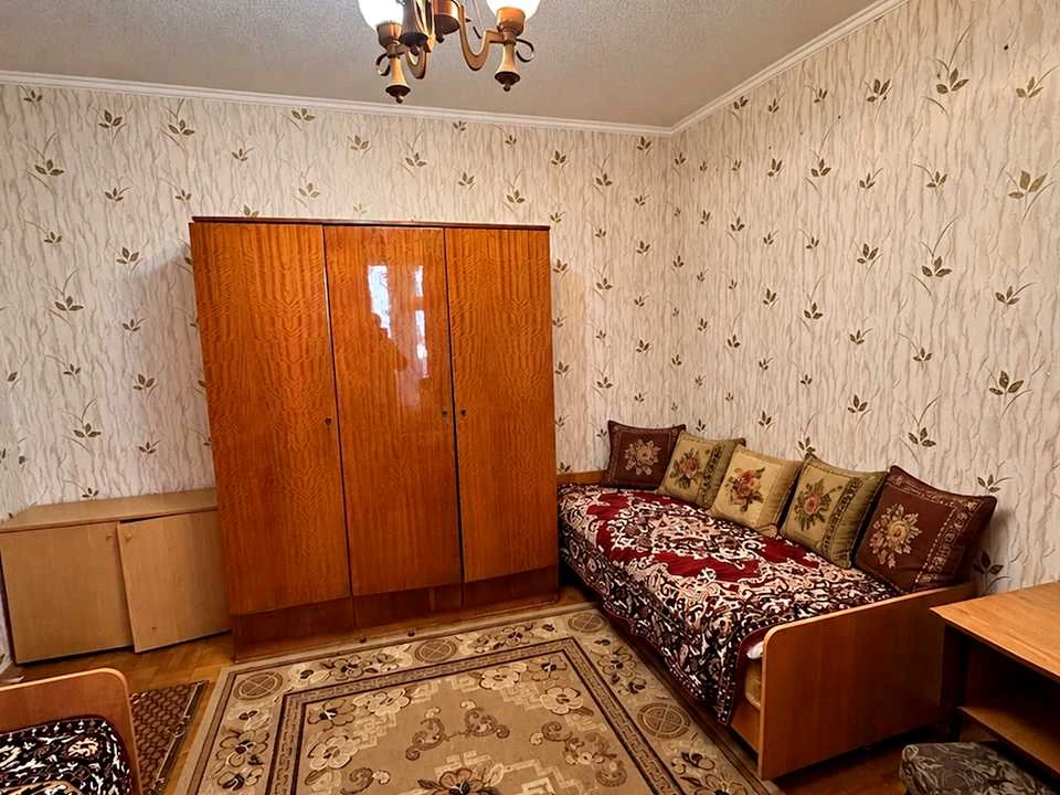 Apartment. Miropilska Street, Kyiv