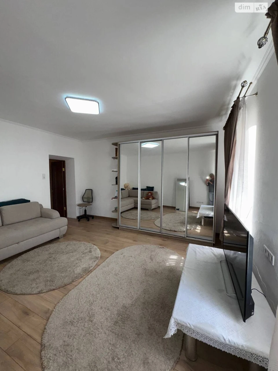 One-Bedroom Apartment for Sale in Daliy Mnili