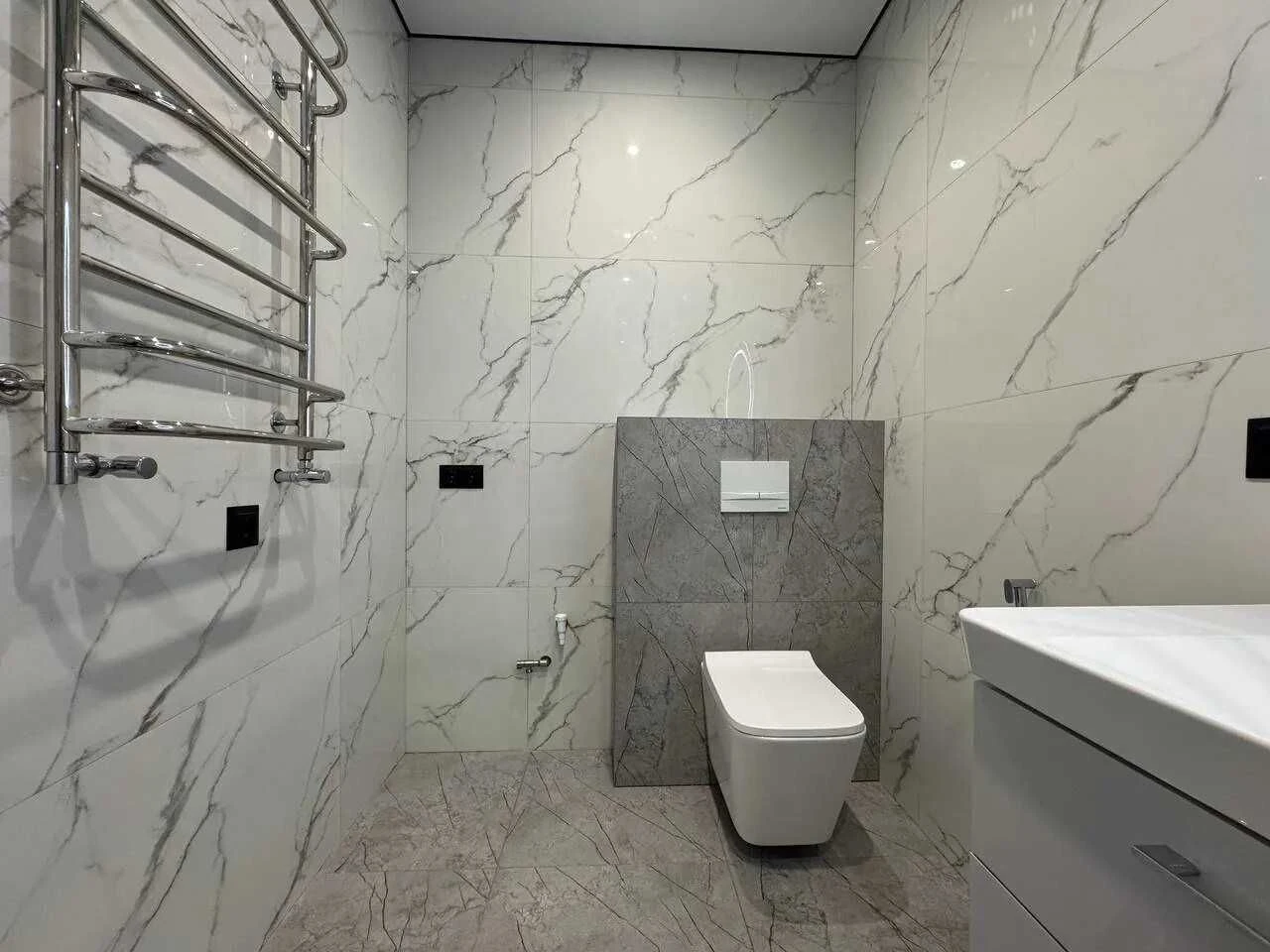 FOR SALE: Fully furnished one-bedroom apartment in Provan Residences