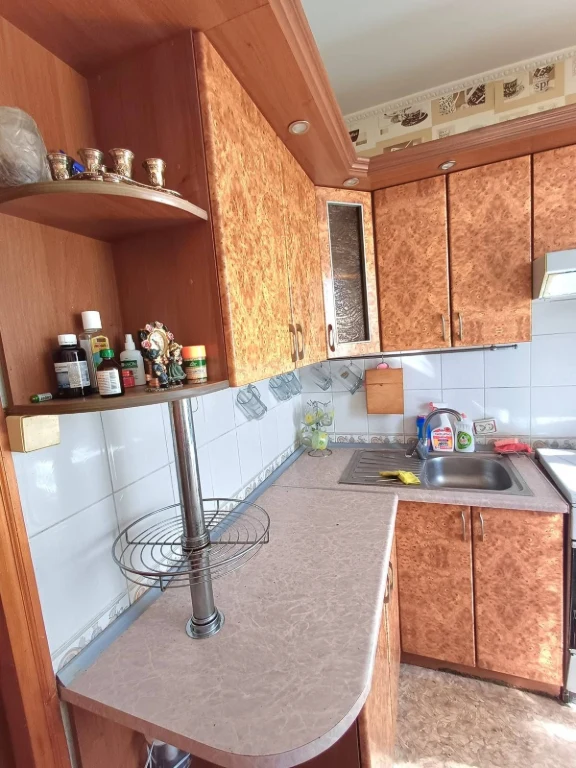 For Sale: 2-room apartment on Sadovaya Street