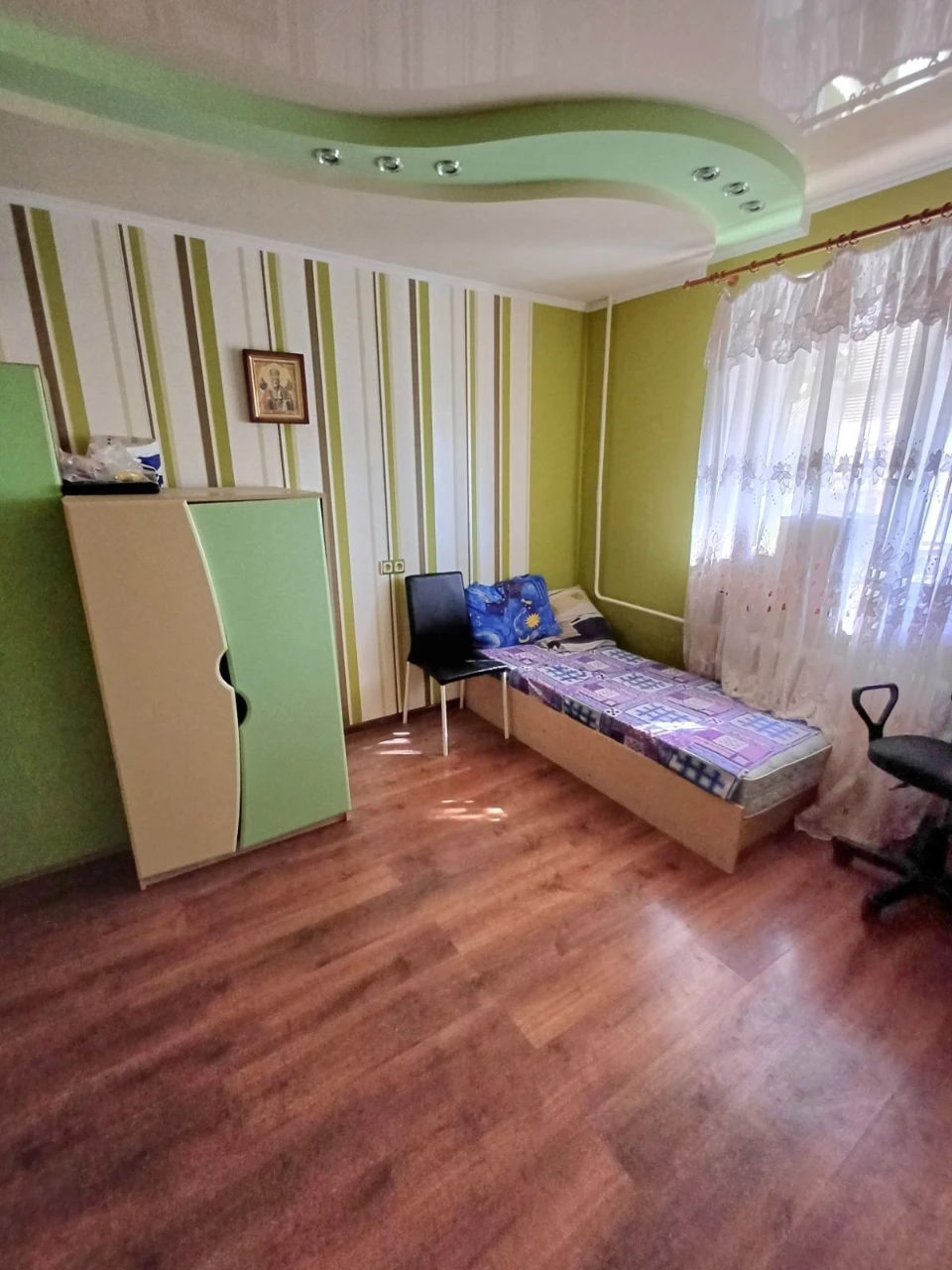 For Sale: 2-room apartment on Sadovaya Street