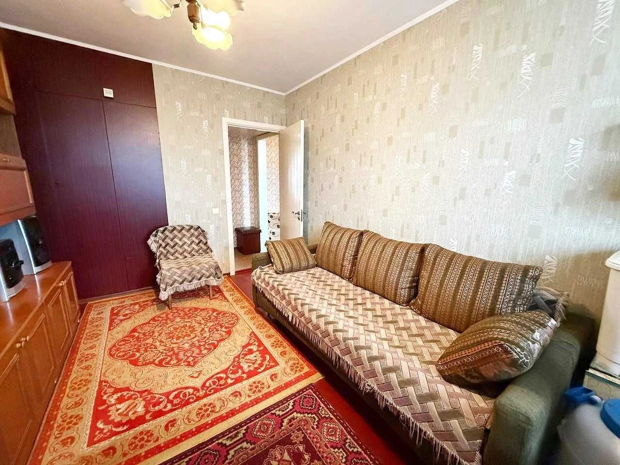 Sale of a 2-bedroom apartment on Roman Atamanyuk Street (near the market)