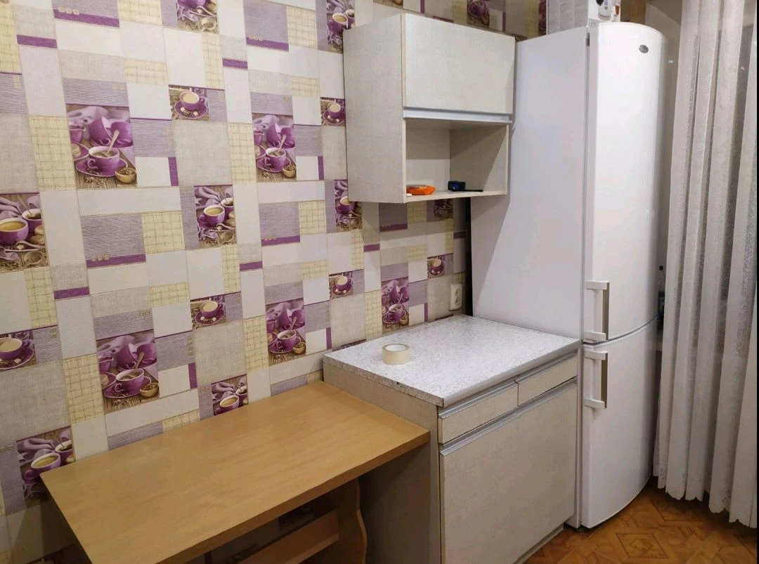 For Sale: 1-bedroom apartment on Peremohy Street