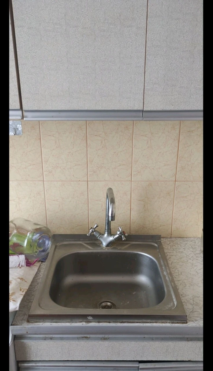 For Sale: 1-bedroom apartment on Peremohy Street