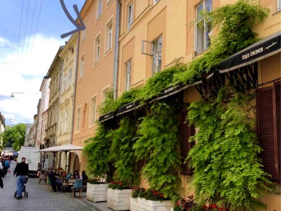 Apartment. Lviv, Lesya Ukrainky st.