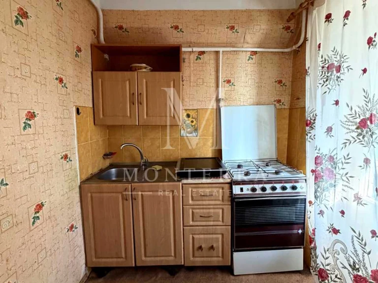 Apartment. Lesovy Prospect.