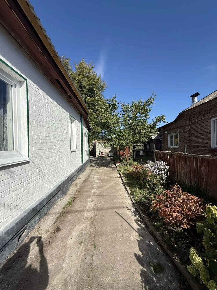 Продам будинок по вулиці Спортивна