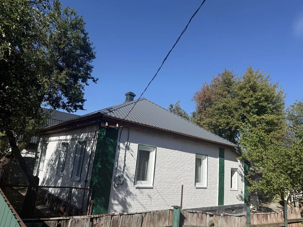 Продам будинок по вулиці Спортивна