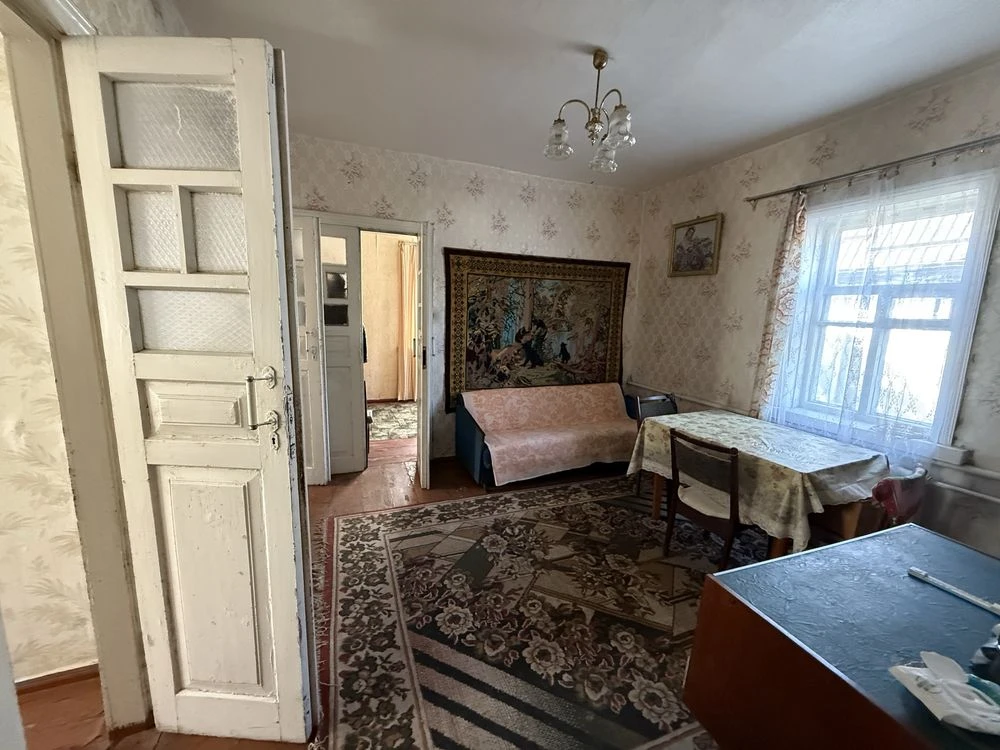 Продам будинок по вулиці Спортивна