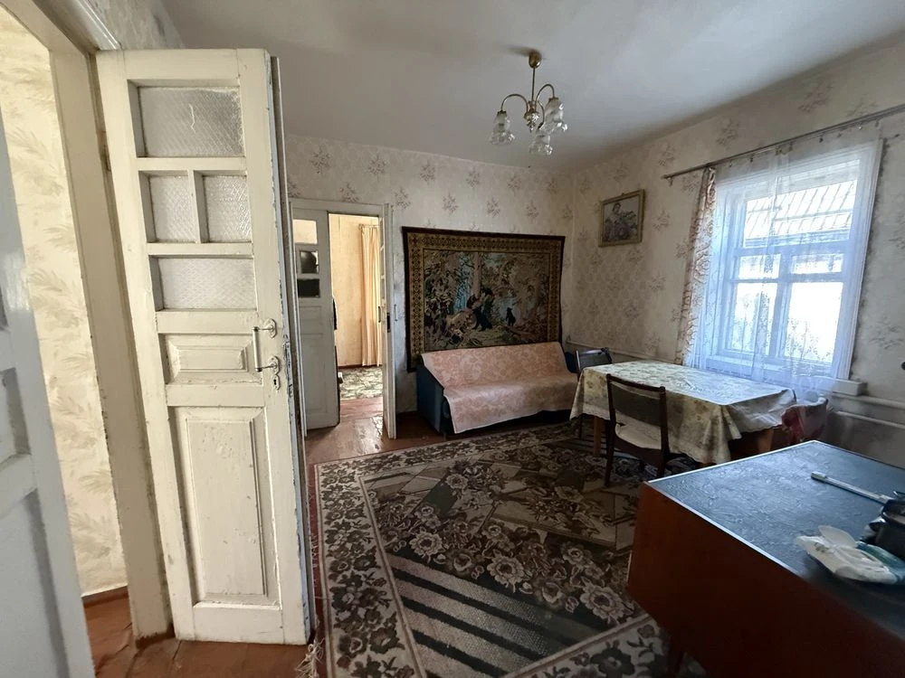 Продам будинок по вулиці Спортивна