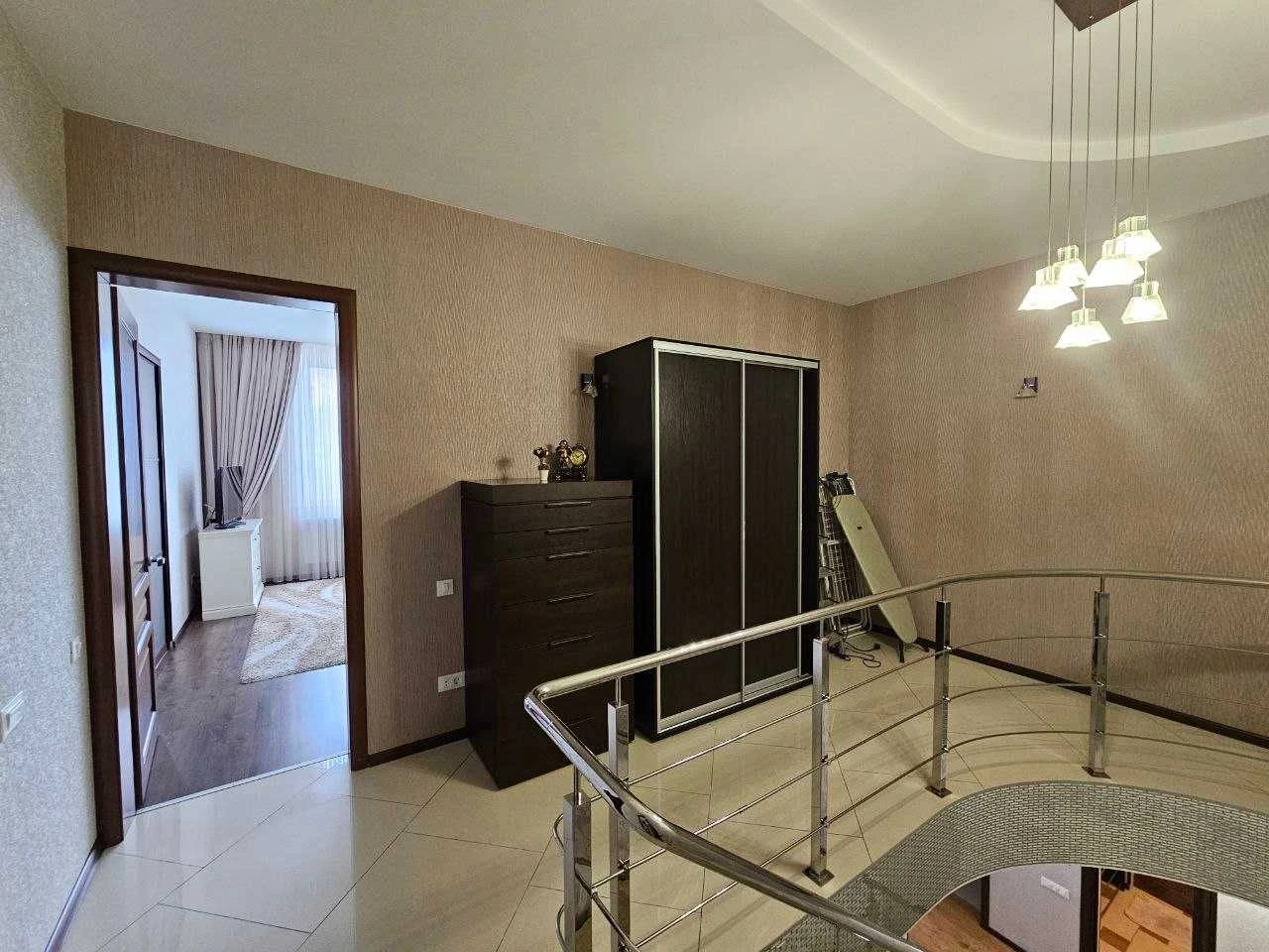 Cozy 4-room apartment in Arcadia. Sunny/Shady. Park