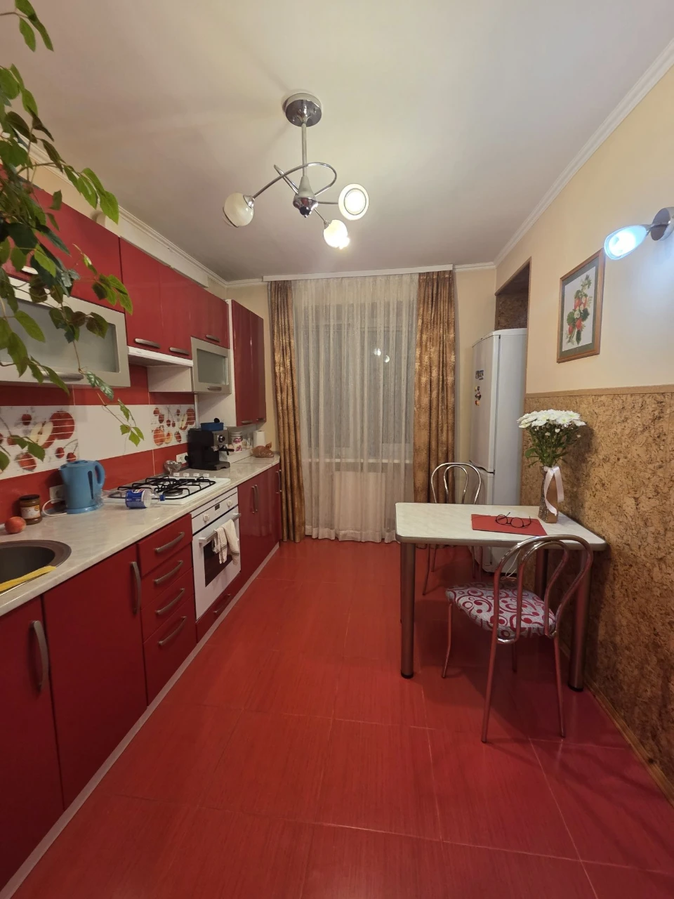 Sale of a 3-room apartment! Pasichna