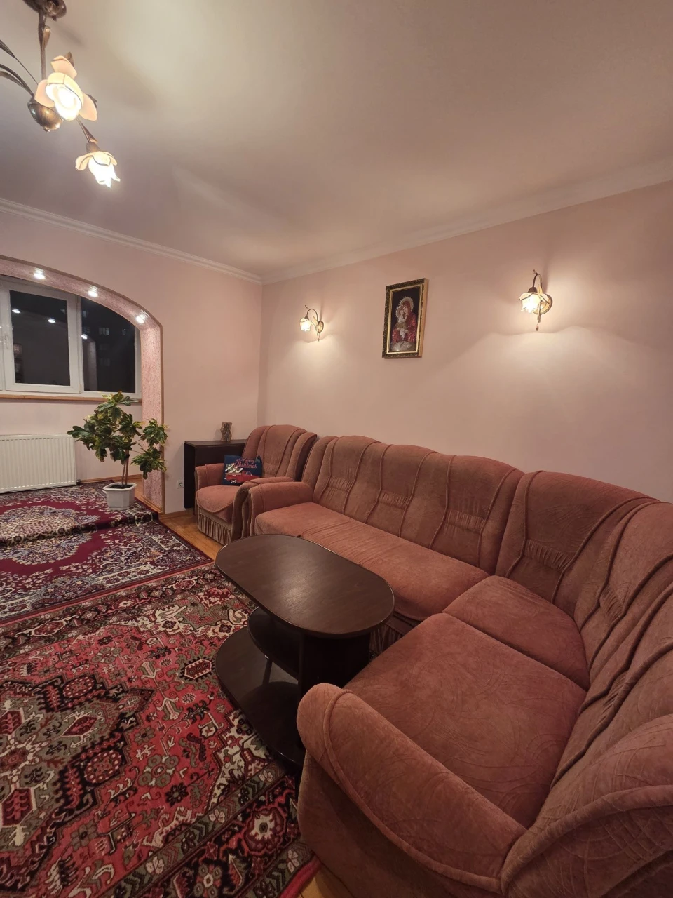 Sale of a 3-room apartment! Pasichna
