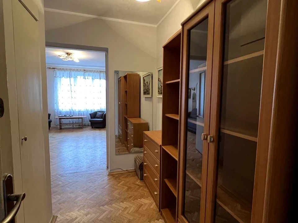 Квартира. Київ, Старонаводницька вул.